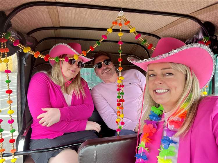 Marie, Andrew and Emma in Tuk Tuk